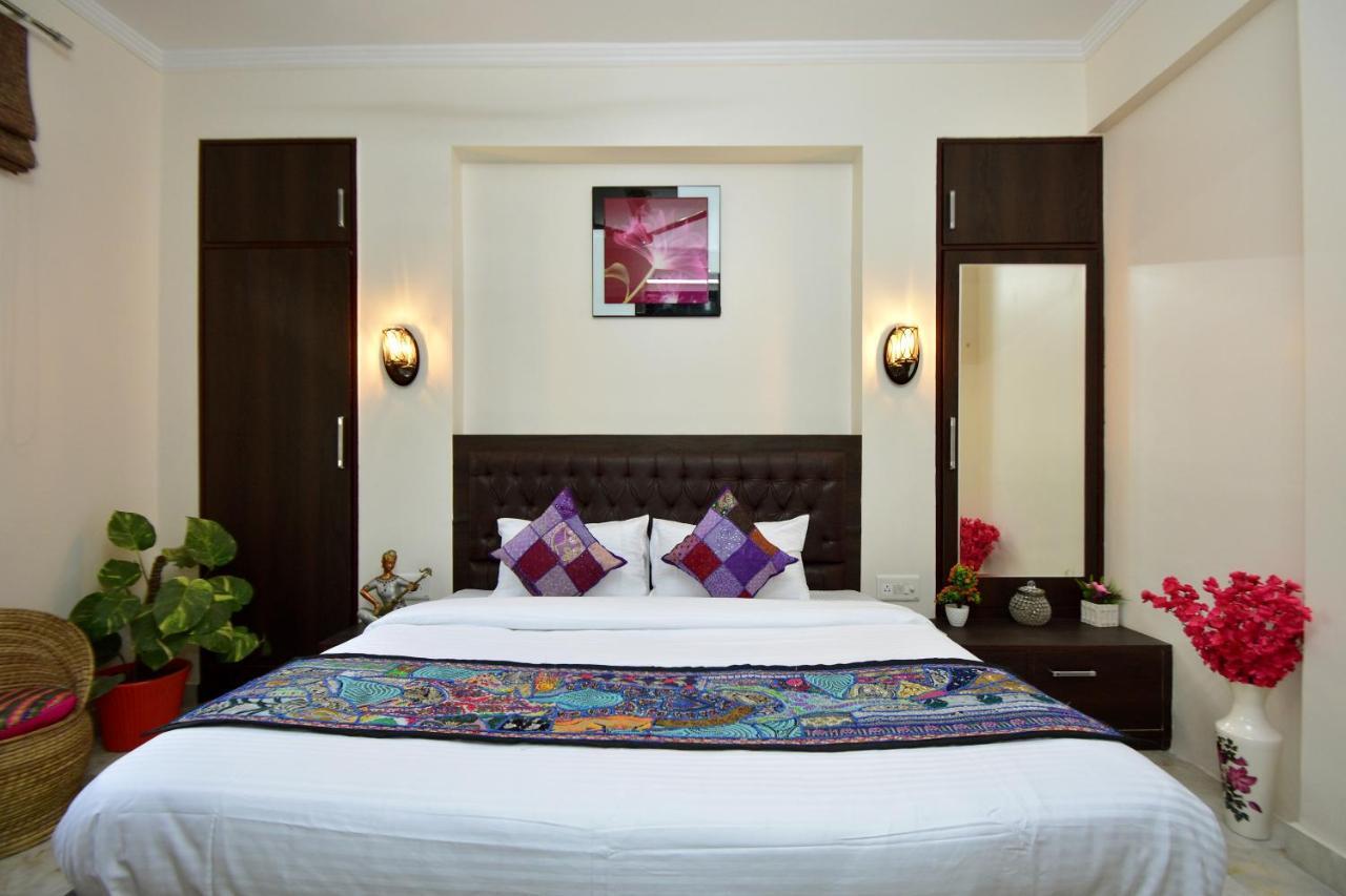 Shanti Villas - Luxury Home Stay Apartment ชัยปุระ ภายนอก รูปภาพ